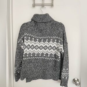 Cozy turtleneck knit sweater
